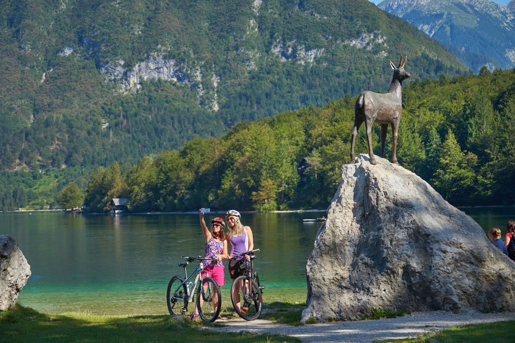 Apartments Julian Explore Rateče Екстериор снимка